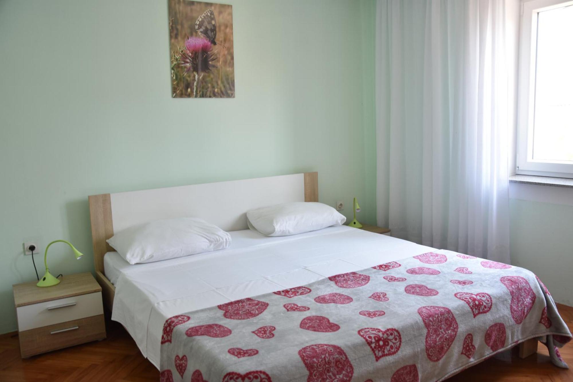 Apartman Miki ฟาชานา ภายนอก รูปภาพ